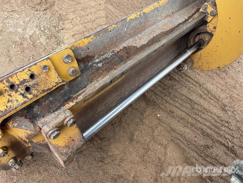 CAT 12M2 VHP Plus 平地机/推土机
