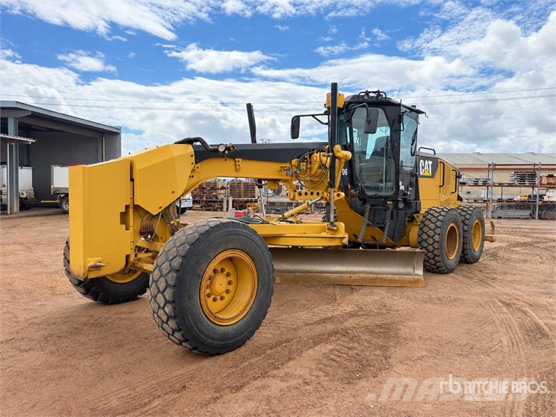 CAT 12M2 VHP Plus 平地机/推土机