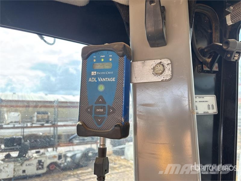 CAT 12M2 VHP Plus 平地机/推土机