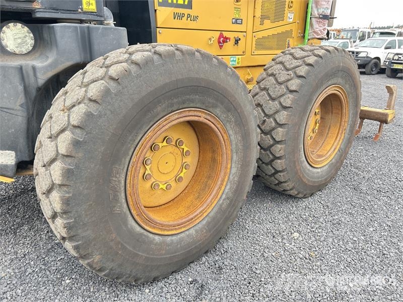 CAT 140M Motor Grader Graders