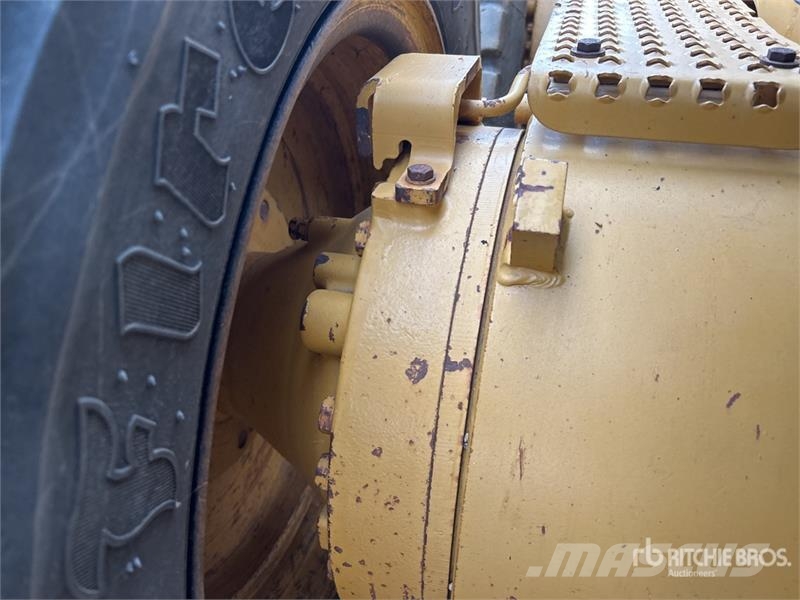 CAT 140M Motor Grader Graders