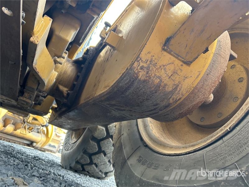 CAT 140M Motor Grader Graders