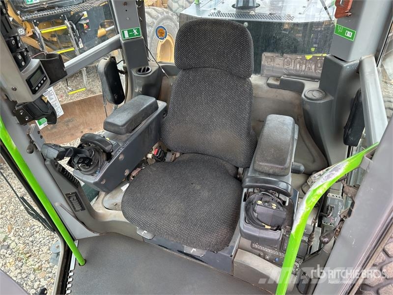 CAT 140M Motor Grader Graders