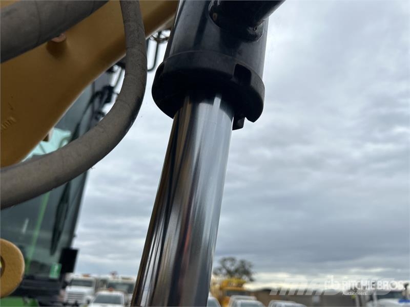 CAT 140M Motor Grader Graders