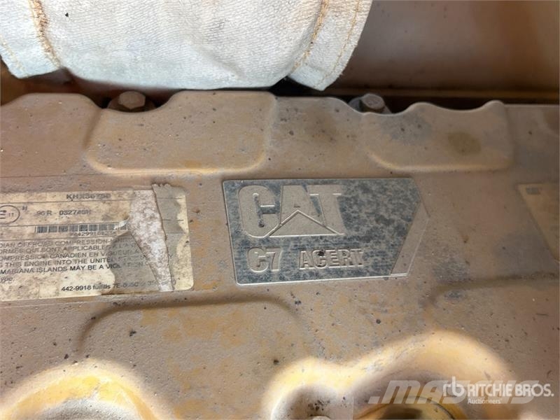 CAT 140M VHP Plus 平土機