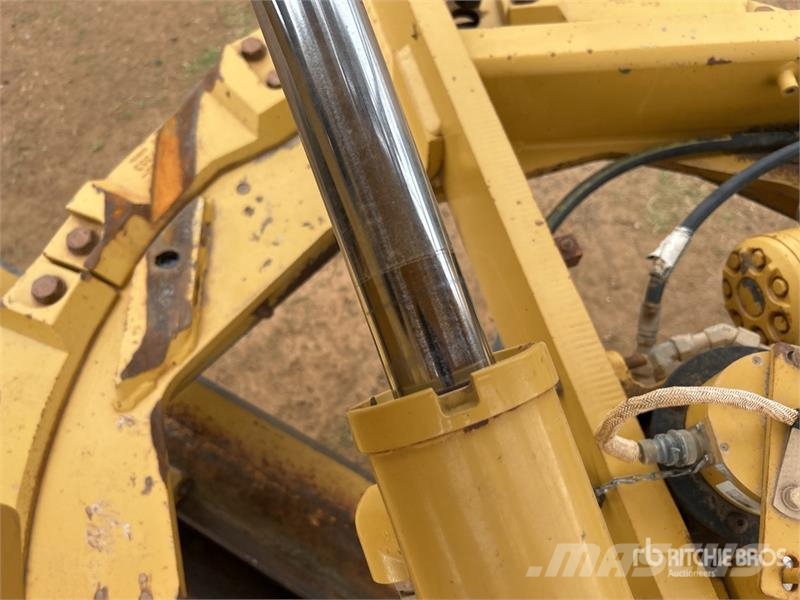 CAT 140M3 Motor Grader Greiderid