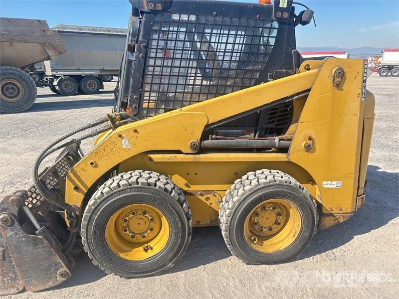 CAT 226B3 Skid Steer Loader 스키드로더