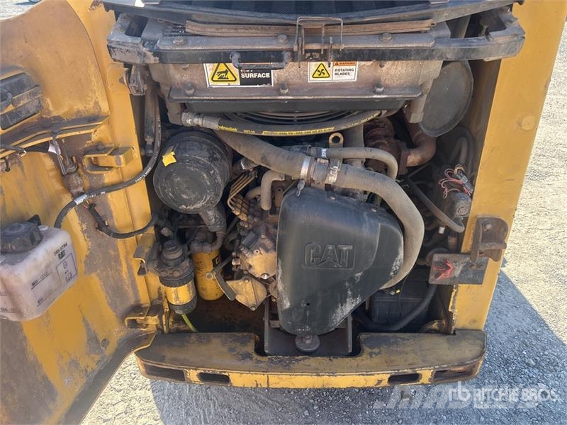 CAT 226B3 Skid Steer Loader 스키드로더