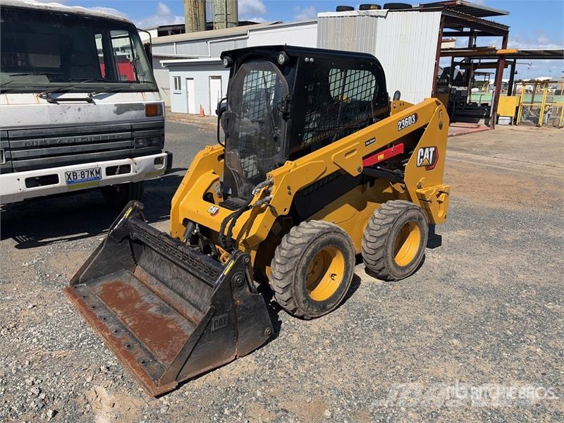 CAT 236D3 Two-Speed Skid Steer Loader Skid steer loaders