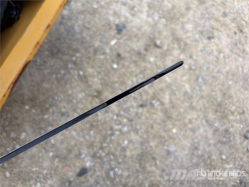 CAT 236D3 Two-Speed Skid Steer Loader 滑移装载机