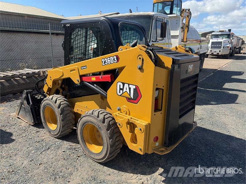 CAT 236D3 Two-Speed Skid Steer Loader Skid steer loaders