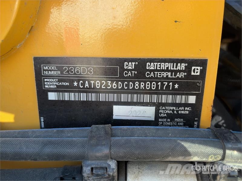 CAT 236D3 Two-Speed Skid Steer Loader Skid steer loaders