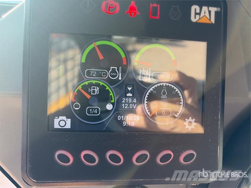 CAT 236D3 Two-Speed Skid Steer Loader Skid steer loaders