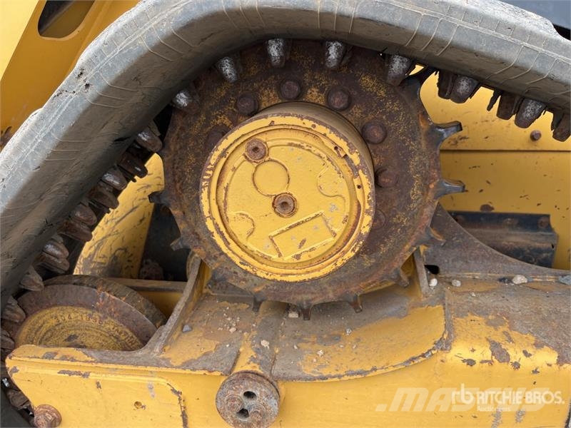 CAT 289D Lietoti riteņu kompaktiekrāvēji