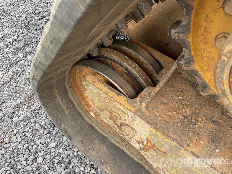 CAT 299D2 Skid steer mini nakladalci