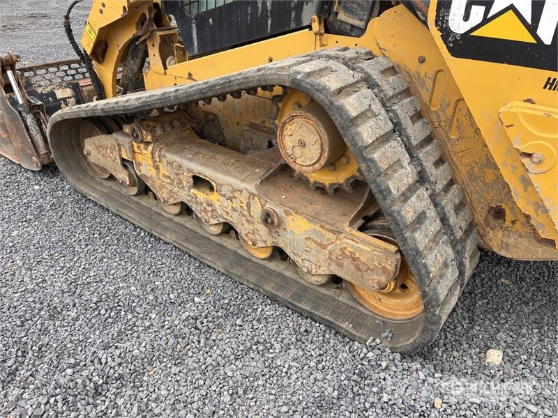 CAT 299D2 Skid steer mini nakladalci