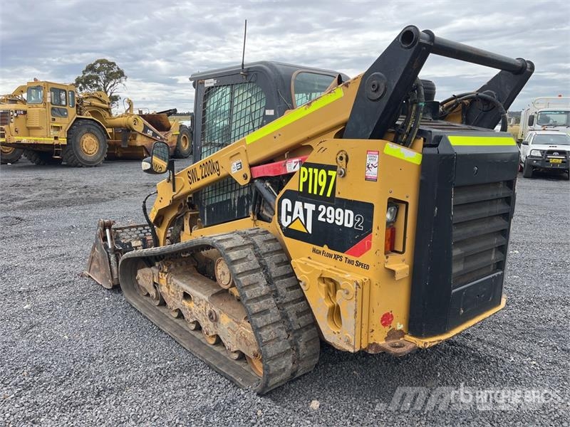 CAT 299D2 Skid steer mini nakladalci