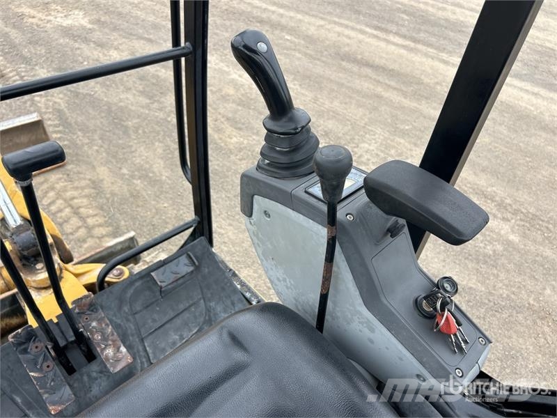 CAT 301.4C Mini Excavator Minibagger < 7t