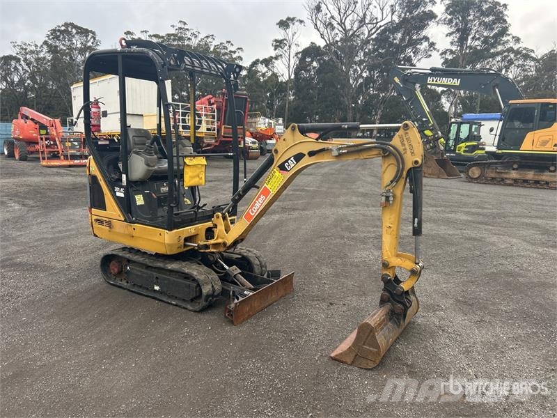 CAT 301.4C Tracked Excavator Гусеничные экскаваторы