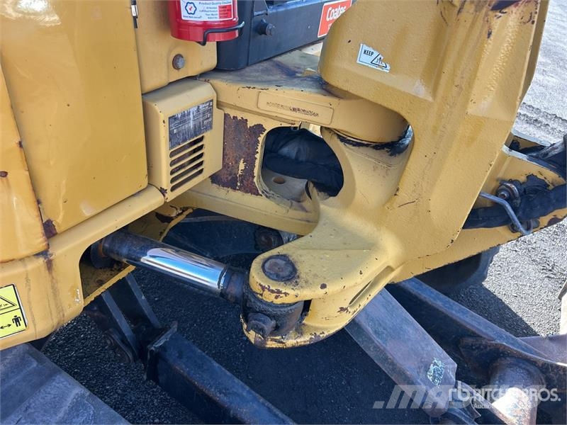 CAT 305E CR Mini Excavator Мини-экскаваторы
