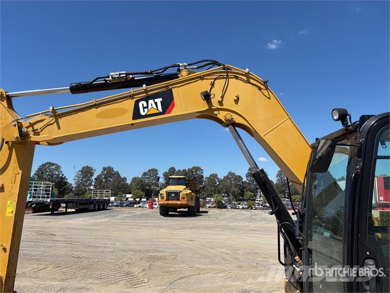 CAT 308 CR Tracked Excavator Excavatoare pe șenile