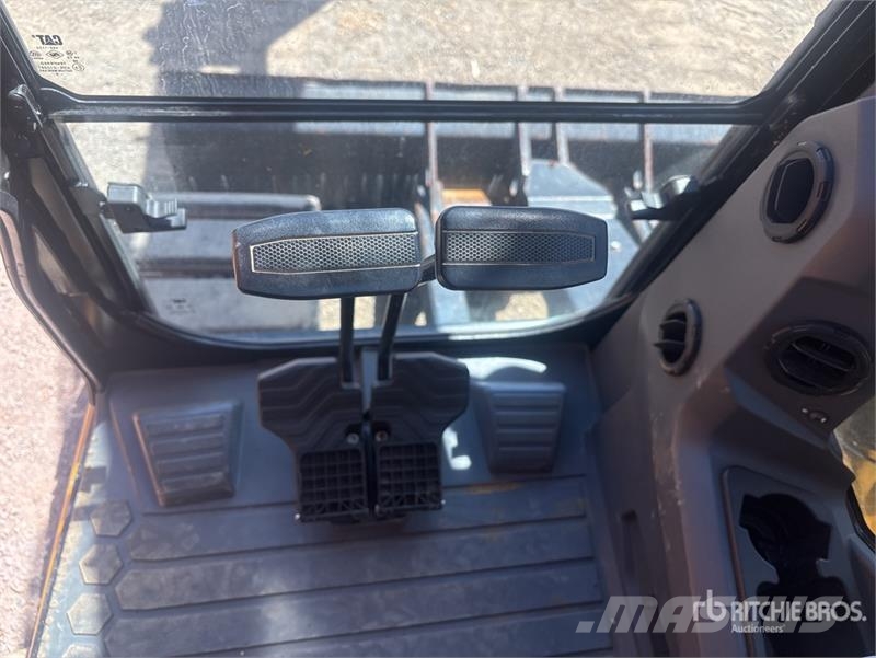 CAT 308 CR Tracked Excavator Excavatoare pe șenile