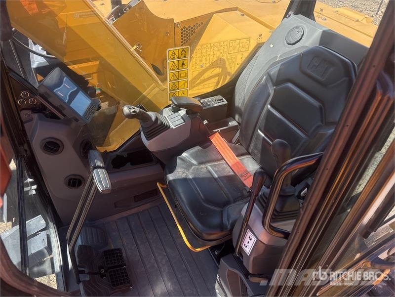 CAT 308 CR Tracked Excavator Excavatoare pe șenile
