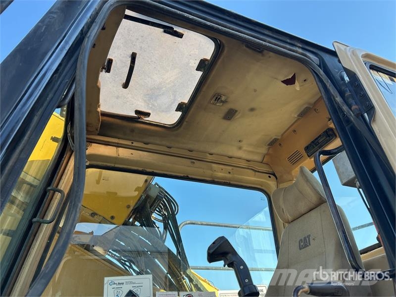 CAT 320 L Blasthole Drill Other drilling equipment