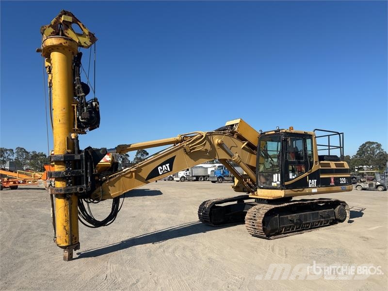 CAT 320 Tracked Excavator Bageri gusjeničari
