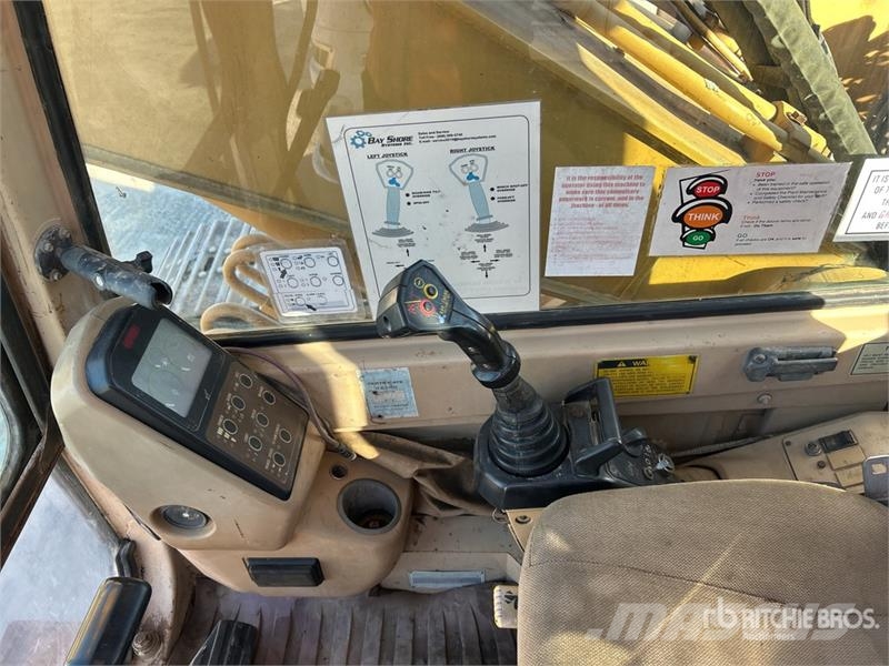 CAT 320 Tracked Excavator Bageri gusjeničari