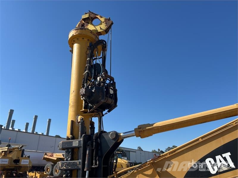 CAT 320 Tracked Excavator Bageri gusjeničari