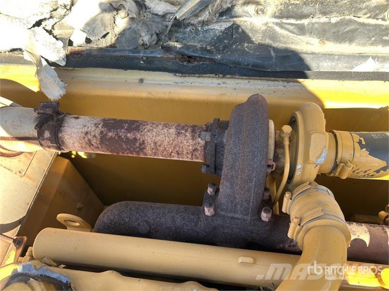 CAT 320 Tracked Excavator Bageri gusjeničari