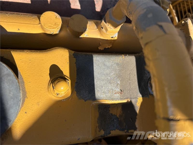 CAT 320 Tracked Excavator Bageri gusjeničari