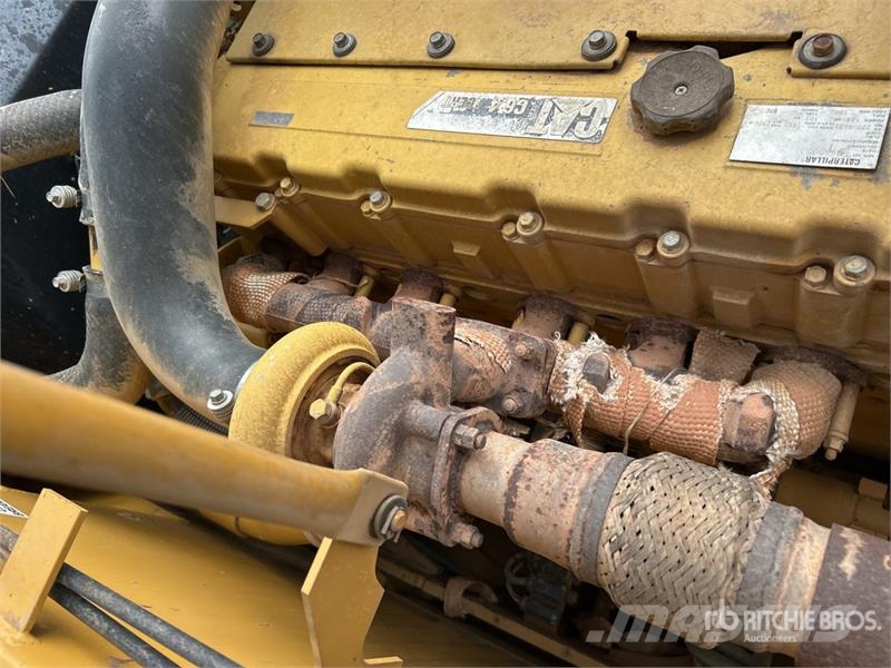 CAT 320D L Bageri gusjeničari