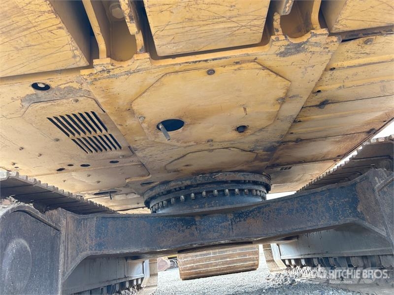 CAT 320D L Bageri gusjeničari