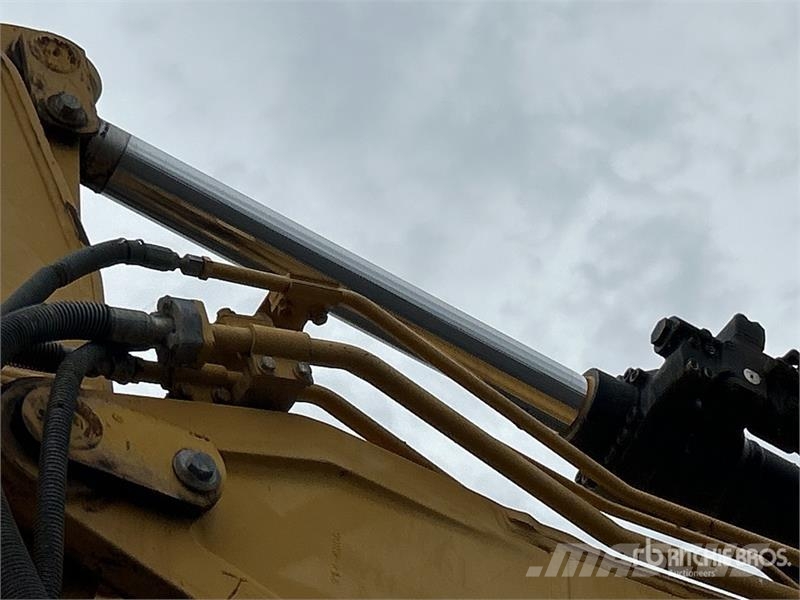 CAT 320D L Bageri gusjeničari
