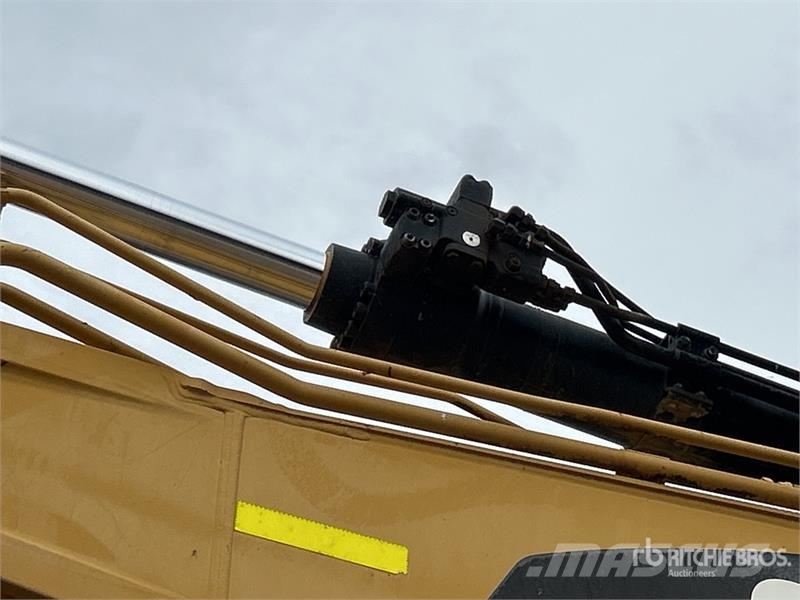 CAT 320D L Bageri gusjeničari