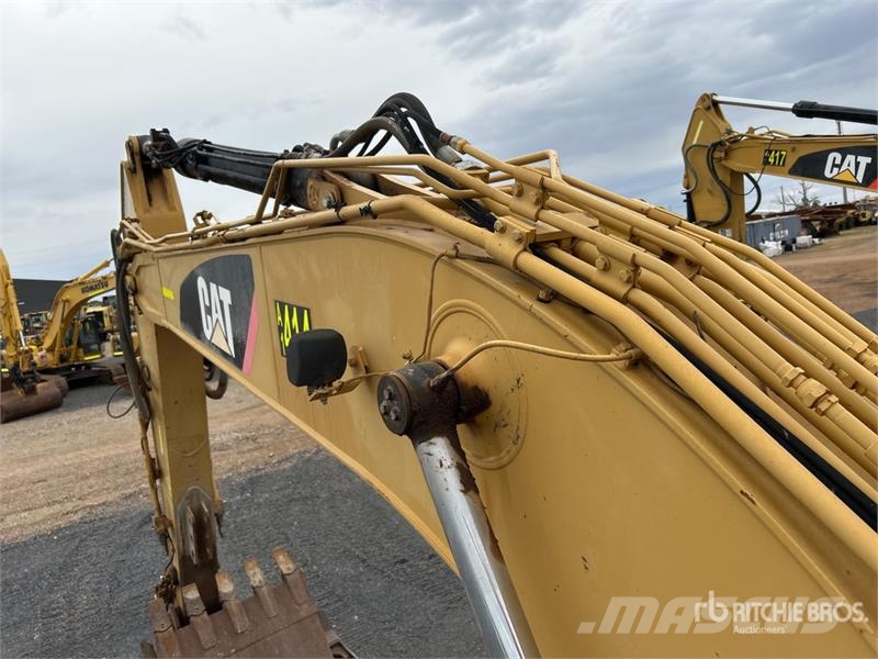 CAT 320D L Bageri gusjeničari