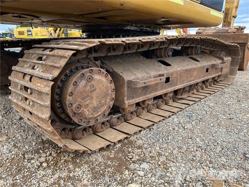 CAT 320E Bageri gusjeničari
