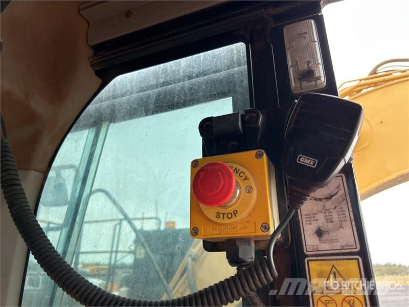 CAT 320E Bageri gusjeničari