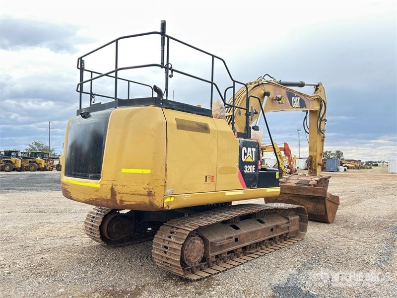 CAT 320E Bageri gusjeničari