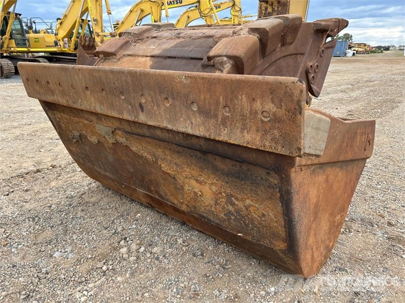 CAT 320E Bageri gusjeničari