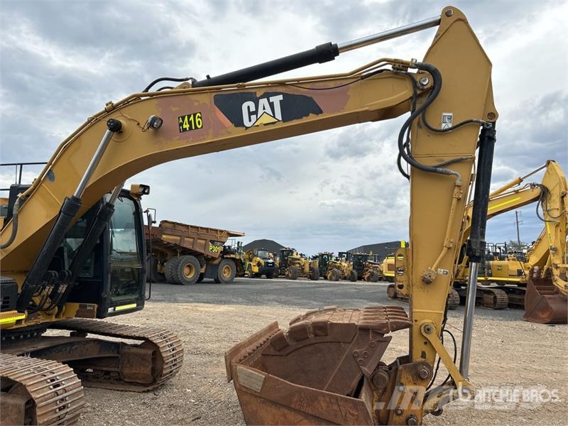 CAT 320E Bageri gusjeničari