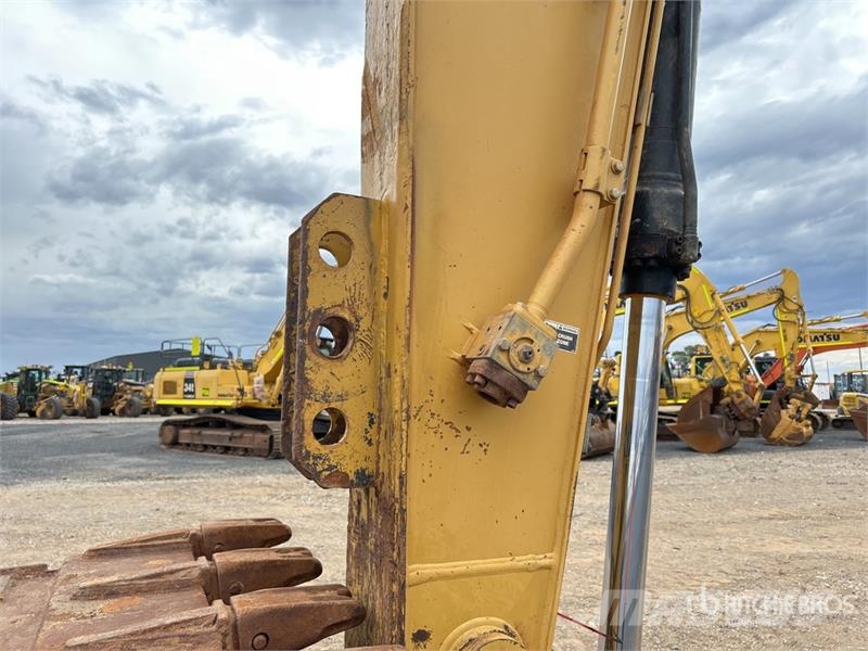 CAT 320E Bageri gusjeničari