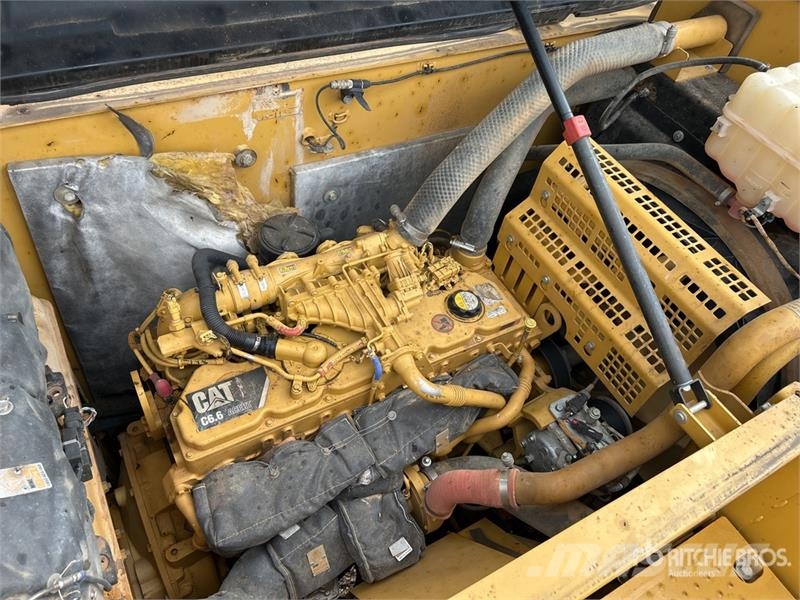 CAT 320E Bageri gusjeničari