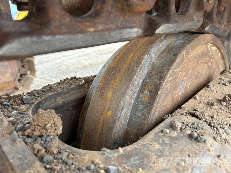 CAT 320E Bageri gusjeničari