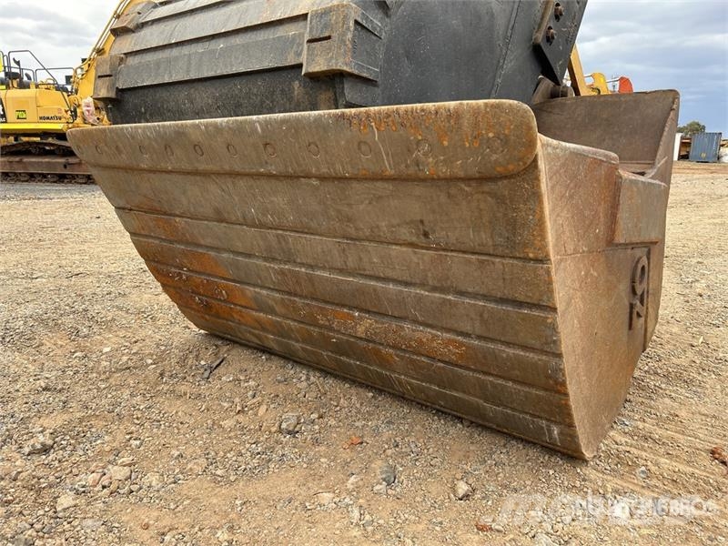 CAT 320E L Tracked Excavator Bageri guseničari