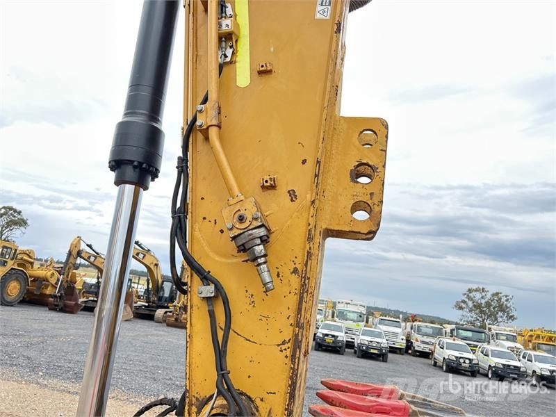CAT 320E L Tracked Excavator Bageri guseničari