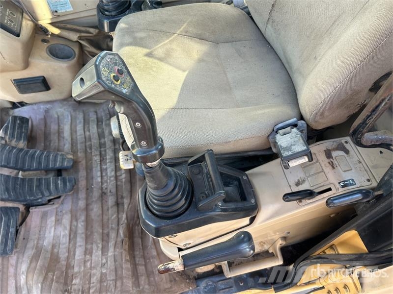 CAT 320L Crawler excavators