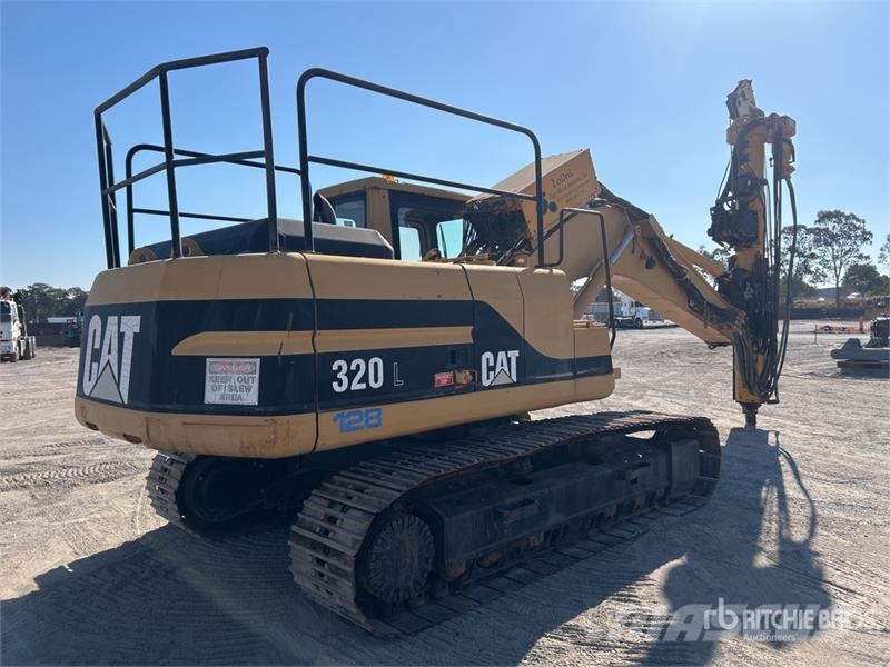 CAT 320L Crawler excavators
